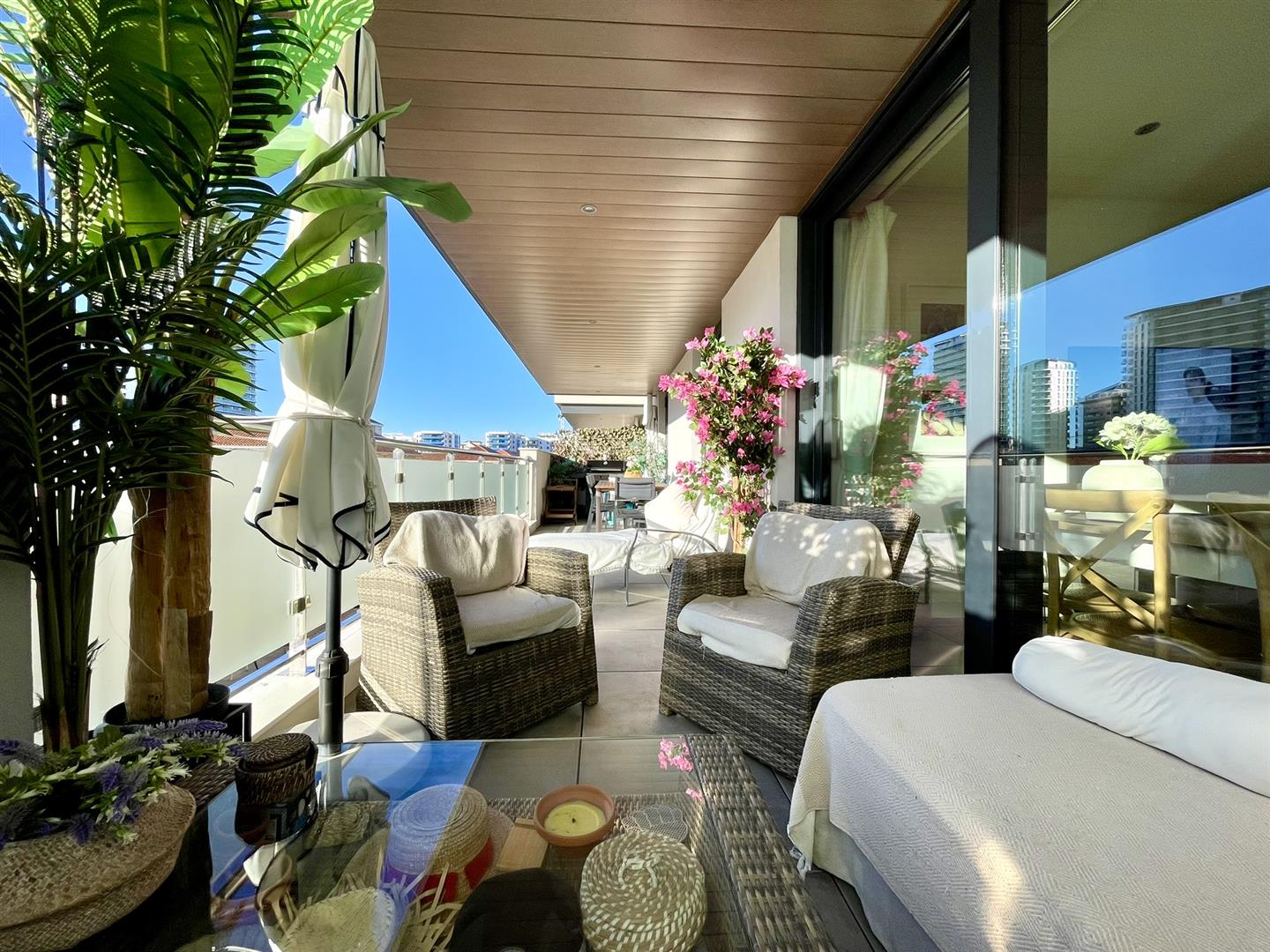 Image of Apartment - 2 Bedrooms - 2 Bathrooms for Sale in Midtown-Gibraltar, Image 1